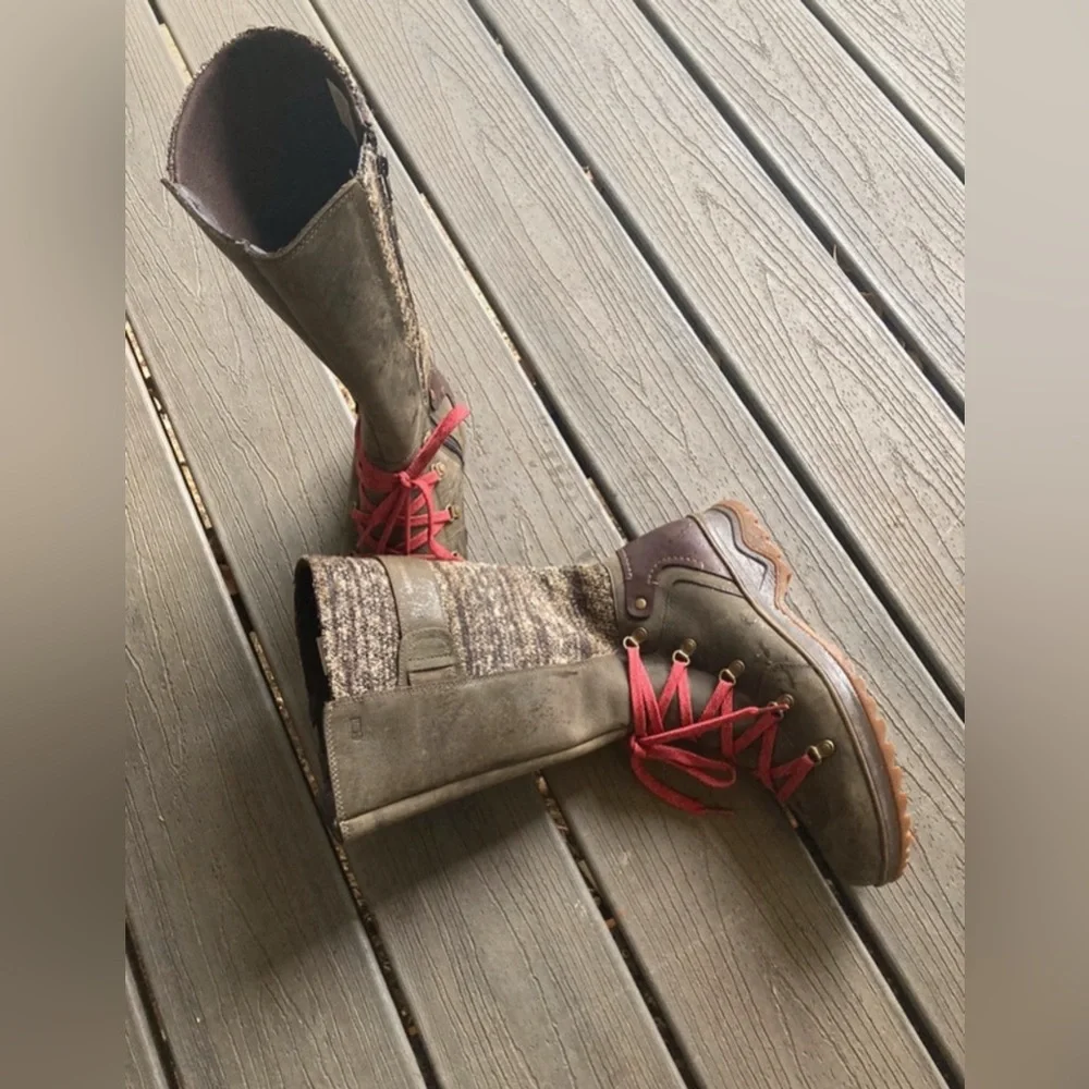 Merrill Performance Boots - Picture 3 of 8